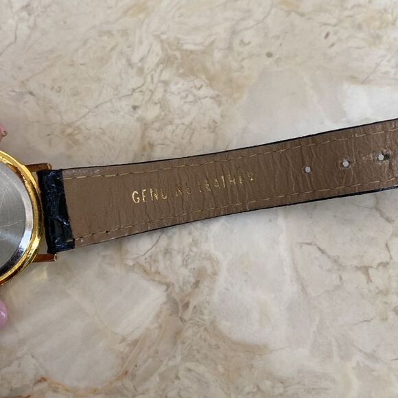 Louis Feraud Equestrian Gold Tone & Crystals Wristwatch - Picture 7 of 10